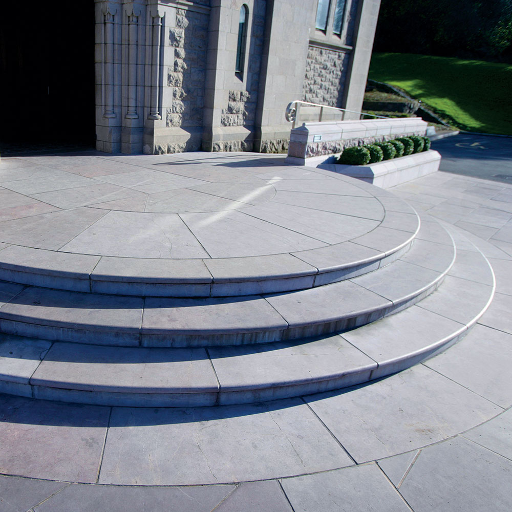 5 things to consider when choosing building stone for your home.